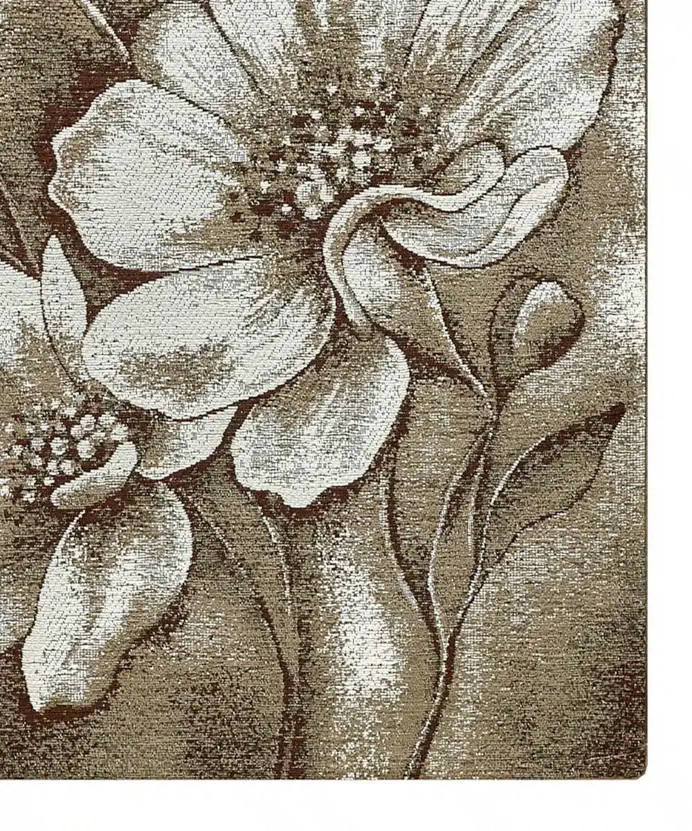 Dettaglio della fantasia floreale del tappeto Asturia fango con tessitura jacquard