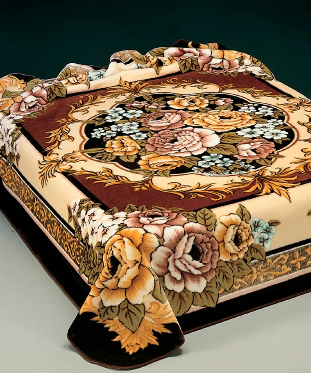 Coperta Ster 126 Marrone: coperta in microfibra effetto velluto con un ricco medaglione di rose e fiori con cornice decorativa - foto 2