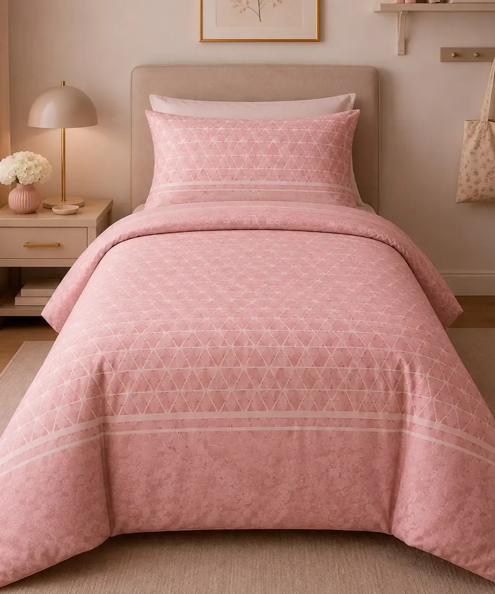 Parure Copripiumino Geo 3 Rosa con un decoro geometrico rosa con fascia finale - foto 1