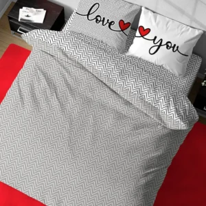 Parure Copripiumino Happy Love You con un motivo a zig-zag grigio con federe "love you" e cuori rossi - foto 1