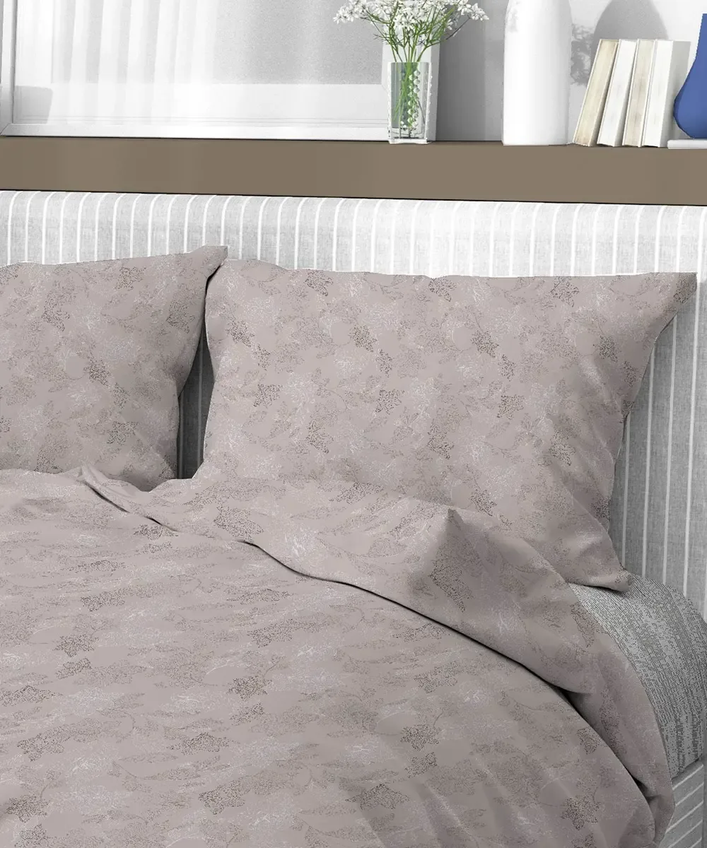 Parure Copripiumino Lilly Beige con un delicato motivo tono su tono beige - foto 2