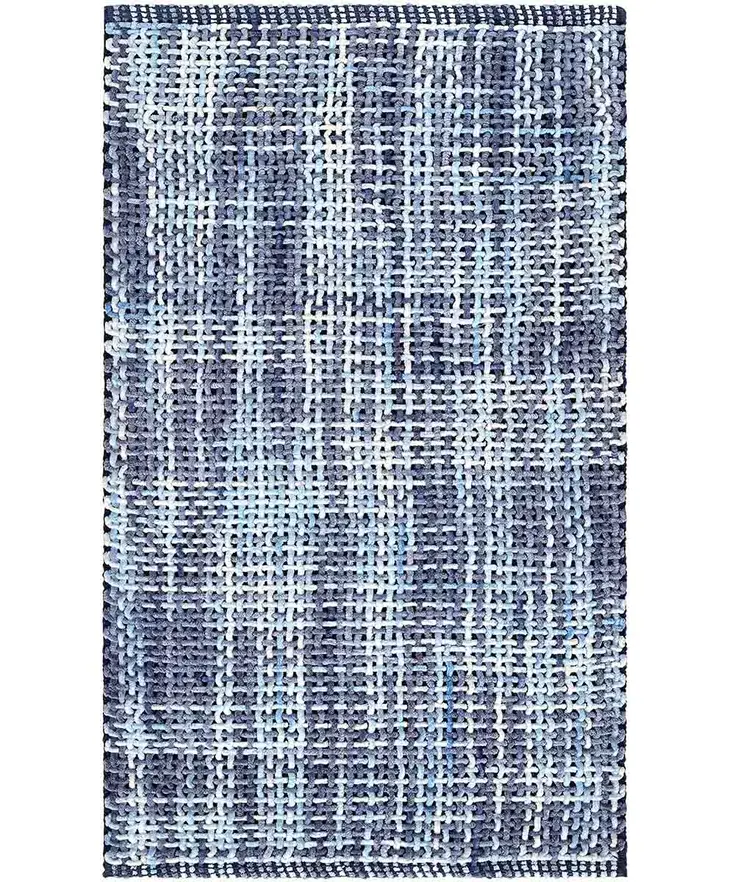 Tappeto bagno Crazy Azzurro in microfibra assorbente effetto tessuto blu navy e azzurro, antiscivolo e lavabile