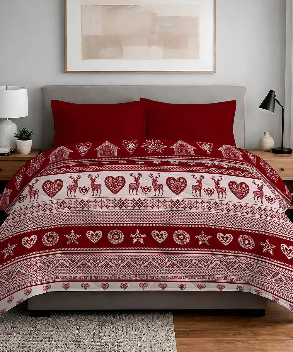Trapunta Stube 300 g invernale con cuori e stelle su fondo rosso con bordo in stile nordico - foto 1